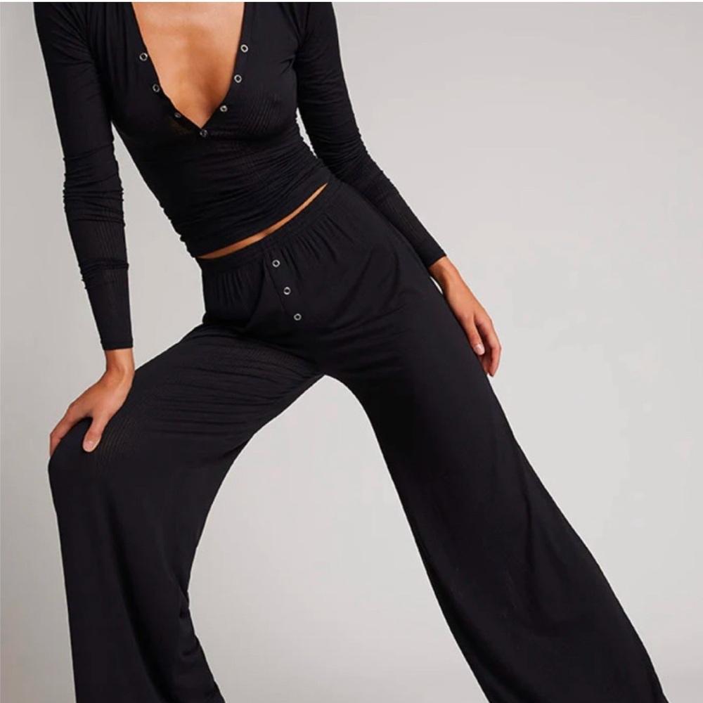 Black Wide-Leg Pants